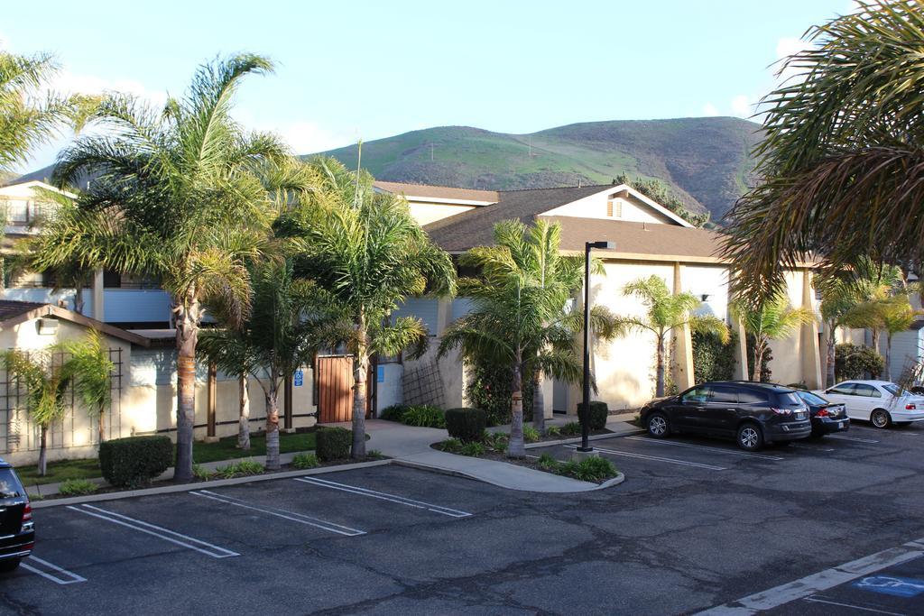O'Cairns Inn And Suites Lompoc Eksteriør bilde
